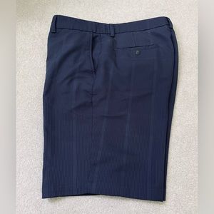 Haggar Active Series Men’s Navy Golf Shorts, Size 34